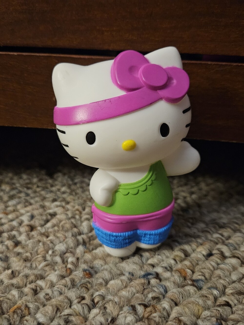 2013 McDonalds Hello Kitty Dancing Figure